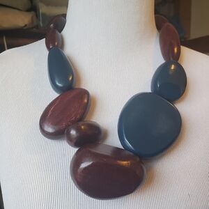 Gorgeous Wood Necklace